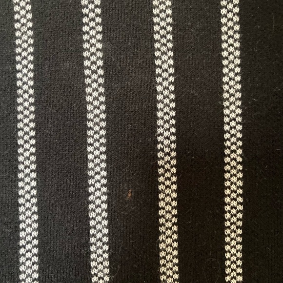 Moth by Anthropologie Rochester Mock Neck Sleeveless Top Black White Stripe - Picture 3 of 7